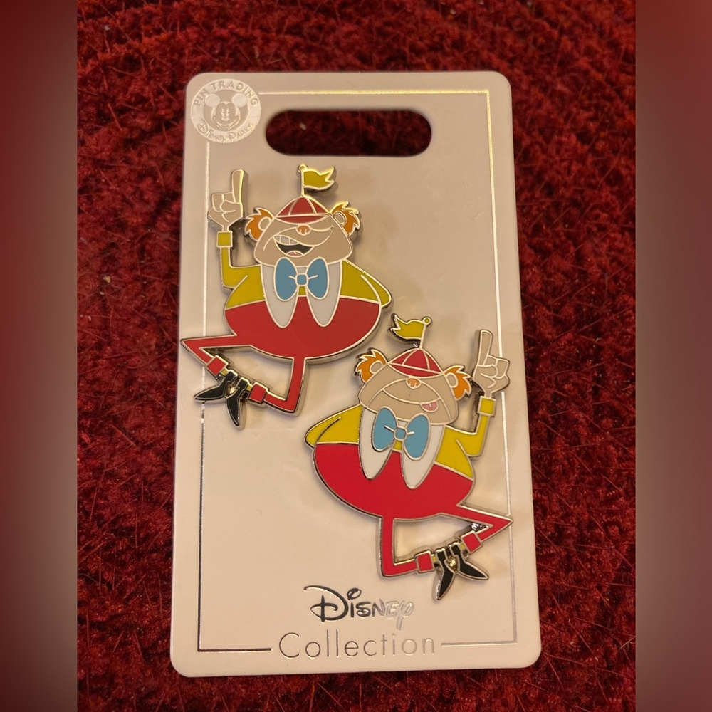Tweedledum and Tweedledee - Disneys Alice in Wonderland pins. BNWT